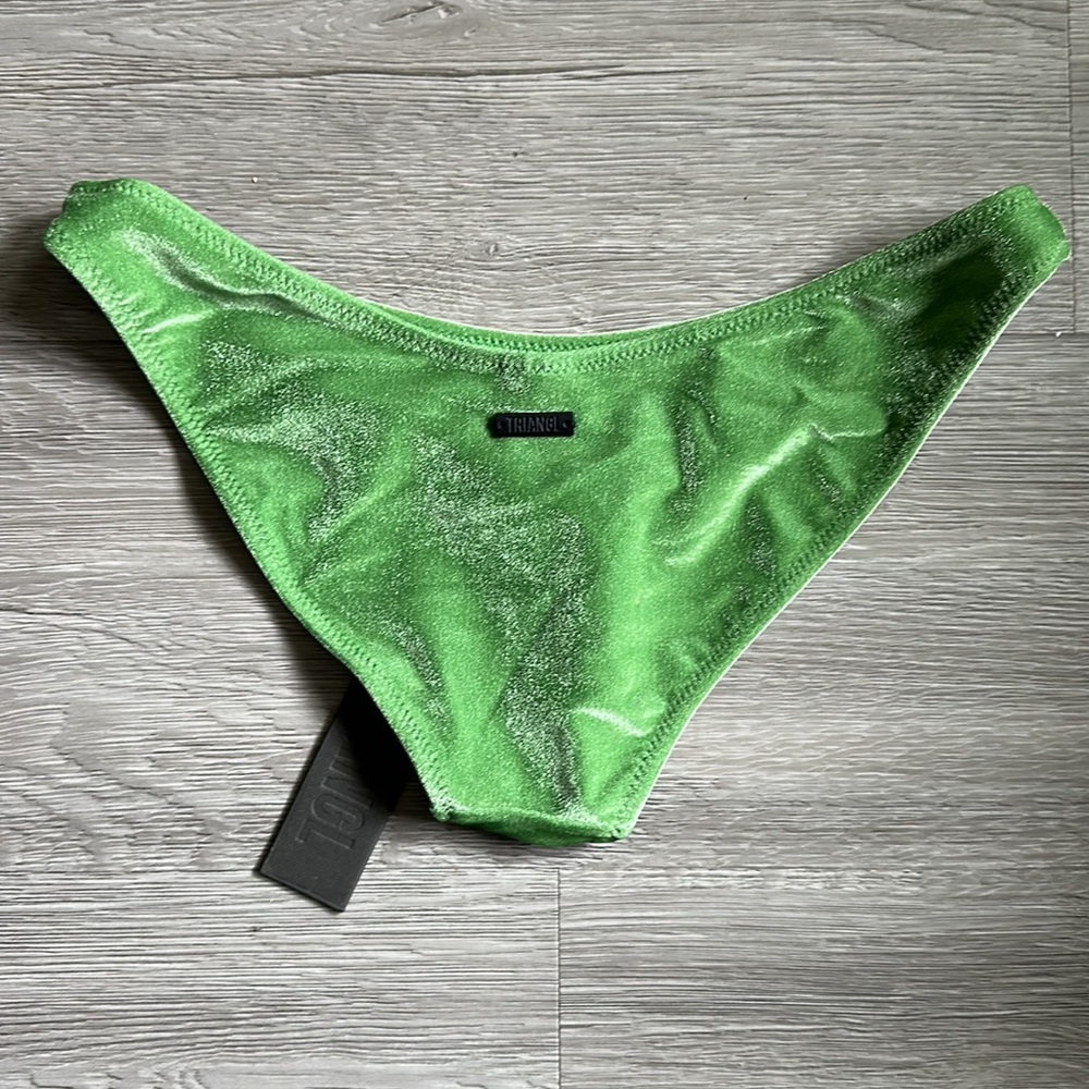 Green velvet Normal coverage bottom. - Picture 8 of 8